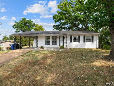 920 Tempo Dr, Saint Louis, MO, 63146