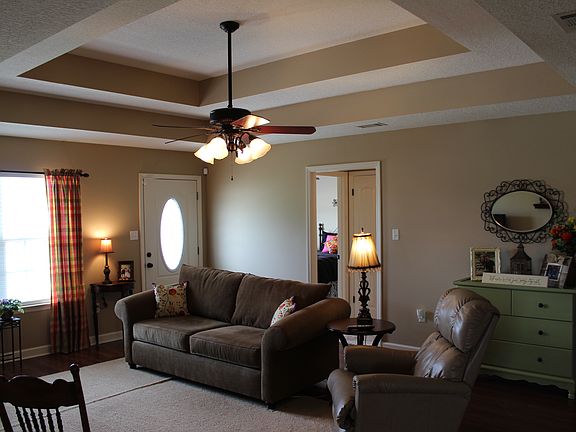 3rd image of 5264 Fortress Cir