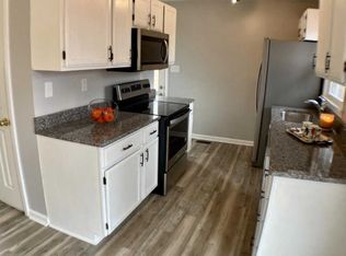 3221 Tara Gale Dr, Louisville, KY