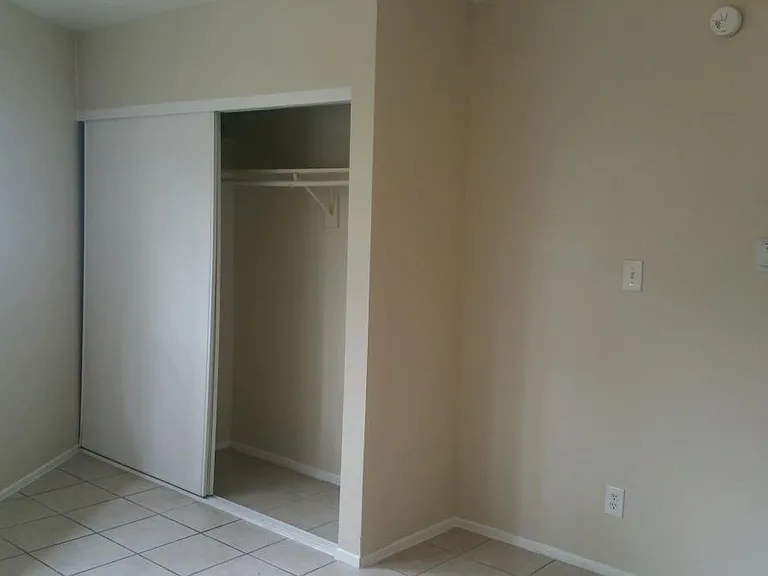 256 Crandall St #10 — Photo 3