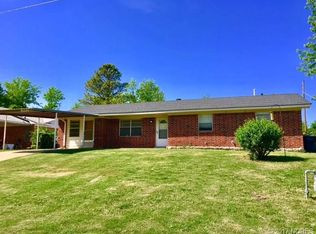806 E 22nd St, Ada, OK 74820