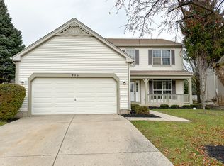 406 Glacier Dr, Streamwood, IL