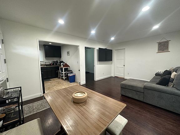 2nd image of 10627 Haas Ave