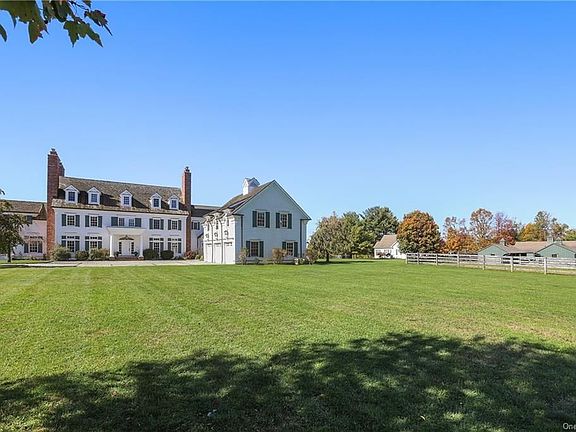 2nd image of 146 Vail Ln