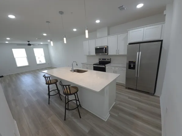 11296 Blue Bay Dr, Orlando, FL 32832