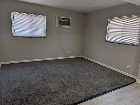 3rd image of 3670 Seabrook Avecolumbus Oh #43227