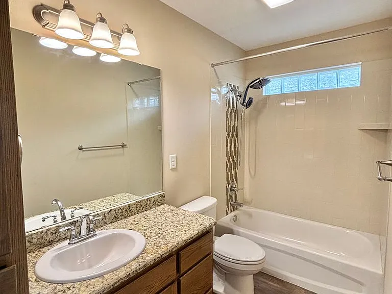 4245 Sedona Trl — Photo 14