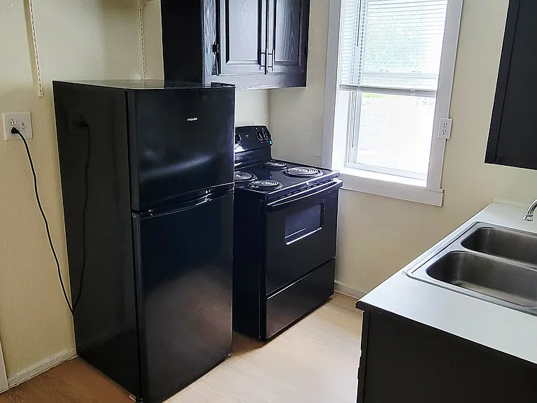 3443 Clearview Ave #2 — Photo 12