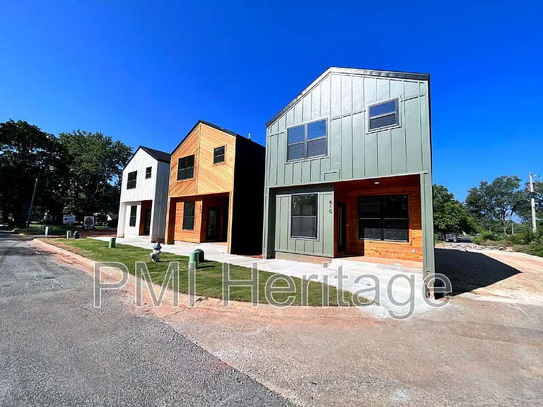 604 N 6th St — Photo 12