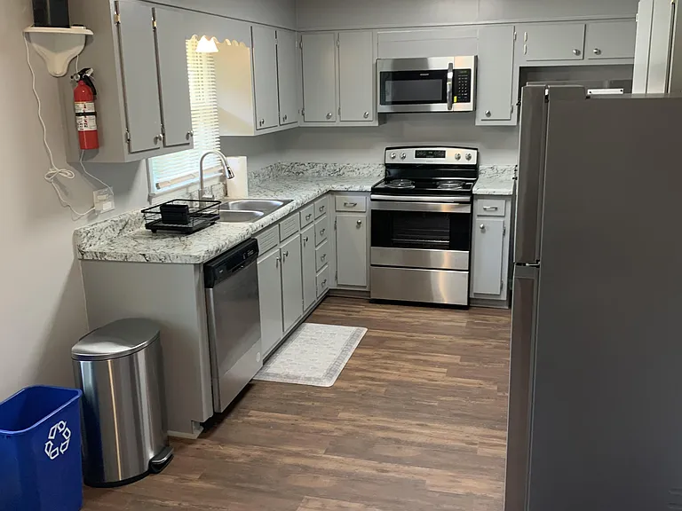 Amelia Dr SW — Photo 4
