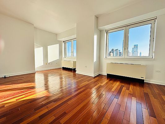 1st image of 425 5th Ave APT 33C