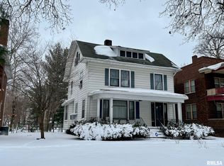 715 N 5th St, Springfield, IL 62702