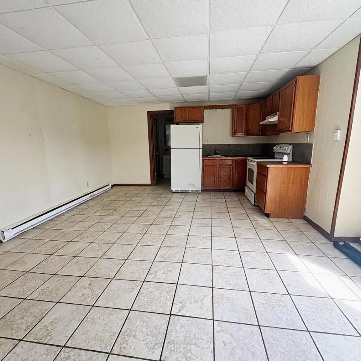 1 bed, 1.0 bath, 700 sqft, $950 — Photo 2