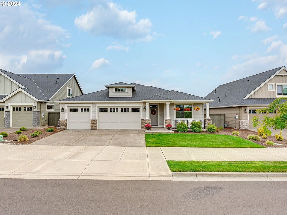 1st image of 8056 SE Atlas St