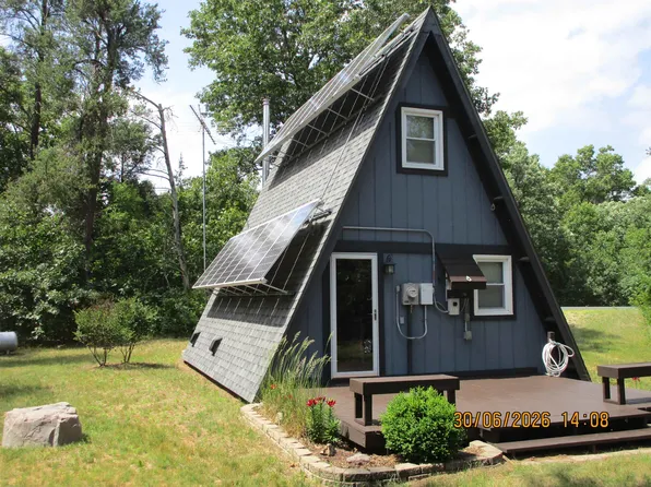 2402 Valley Rd, Friendship, WI 53934