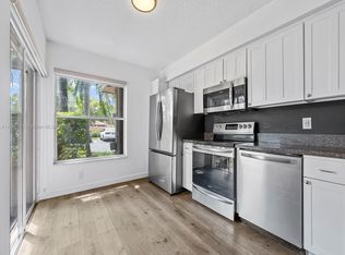 3239 NW 44th St APT 6, Oakland Park, FL 33309