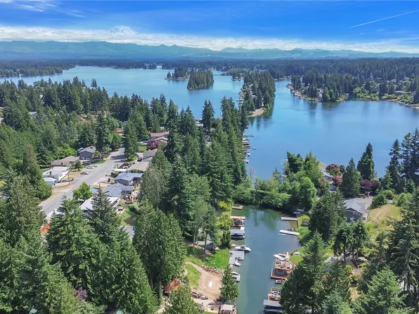 2425 179th Avenue E, Lake Tapps, WA 98391