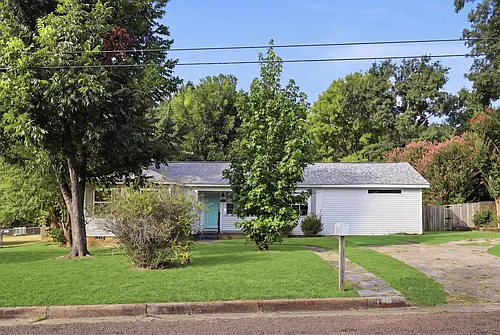 116 Janet St Photo 1