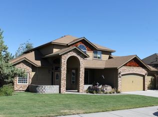 3720 SW 35th Pl, Redmond, OR 97756