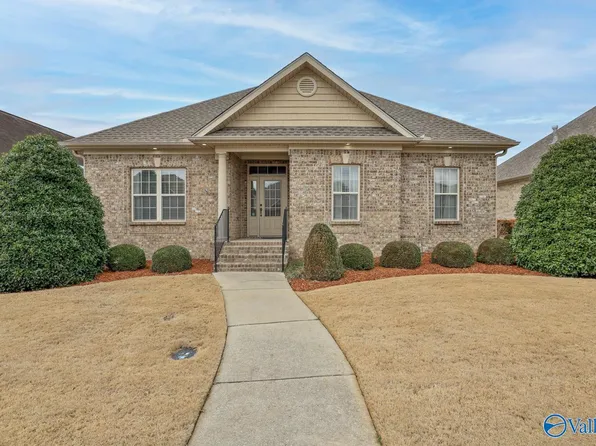 16815 Gardenview Ln, Athens, AL 35613