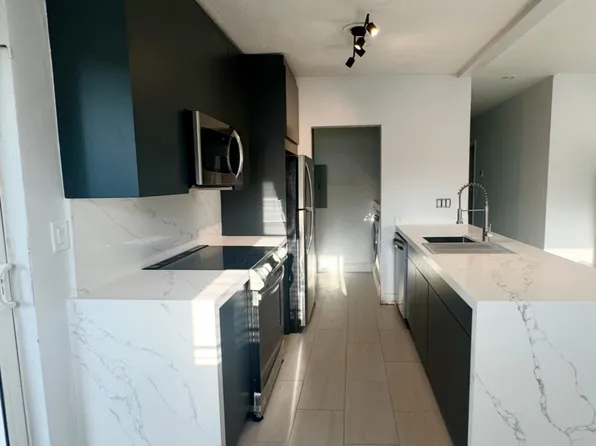 1251 NE 211th Ter, Miami, FL 33179