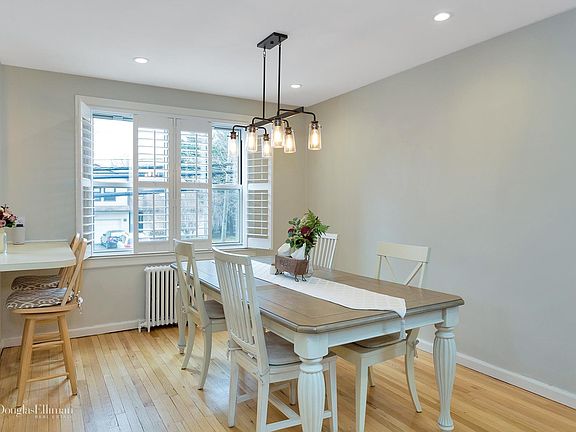5th image of 10 Edwards St APT 1F