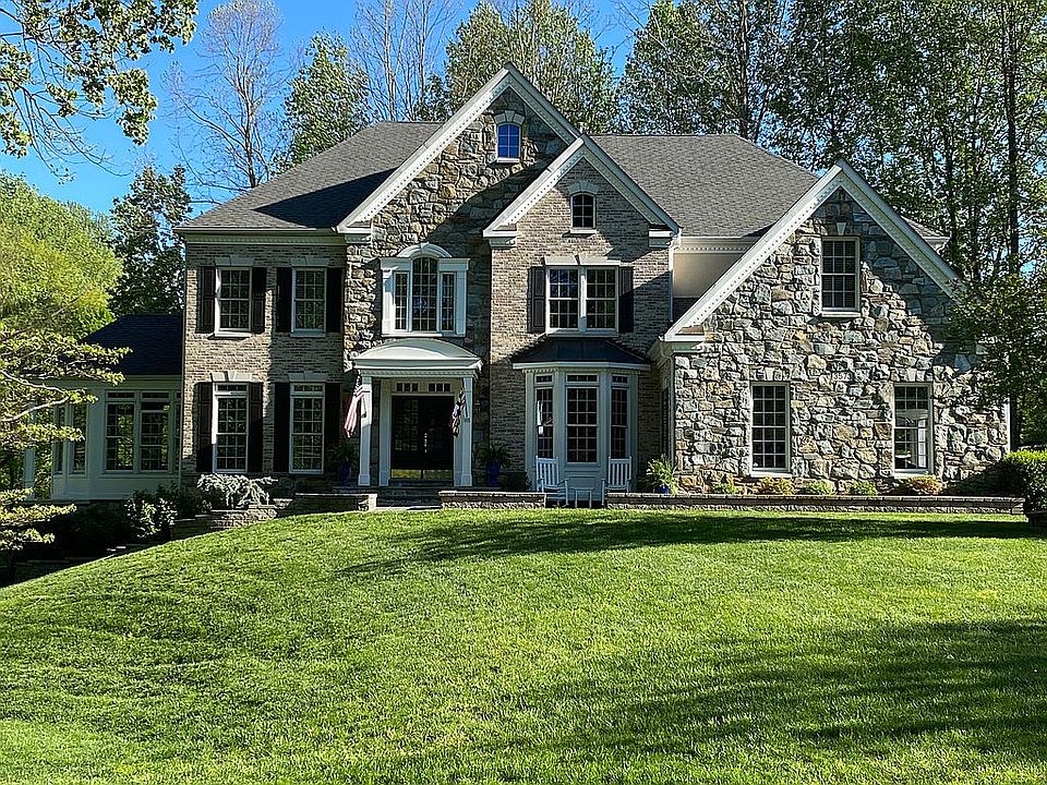 1st image of 3573 Ashland Dr