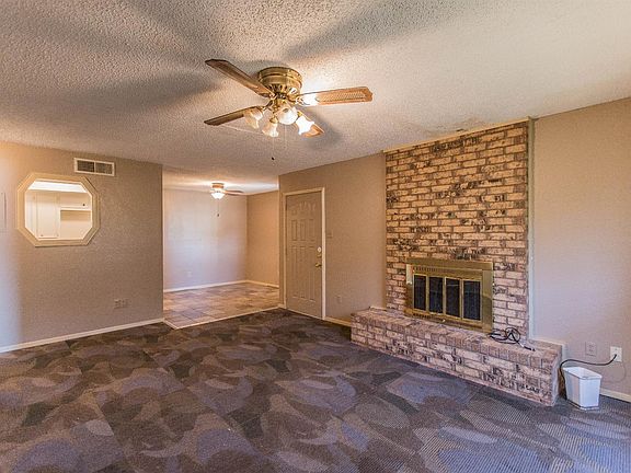 4th image of 8601 Memphis Dr B 3