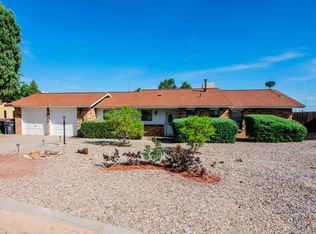 979 Player Loop SE, Rio Rancho, NM 87124