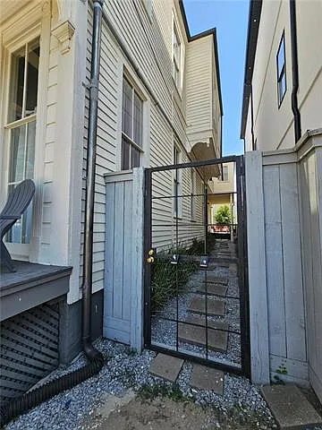 1426 Carondelet St #G — Photo 7