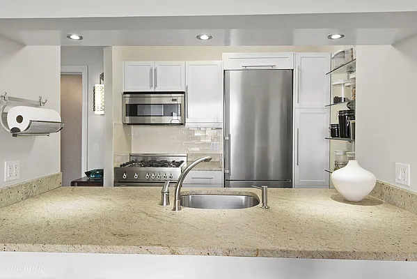 Sold by Corcoran | media 13