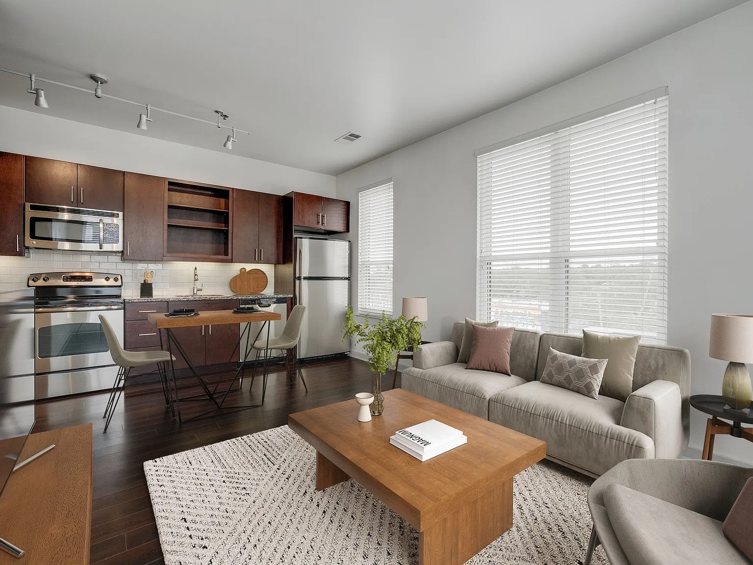 12 South — Photo 1