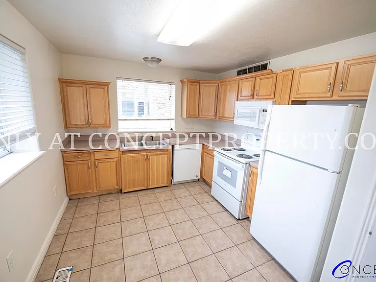 761 N 235th St E — Photo 23