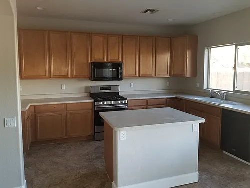 7706 W Desert Paintbrush Ct Photo 1