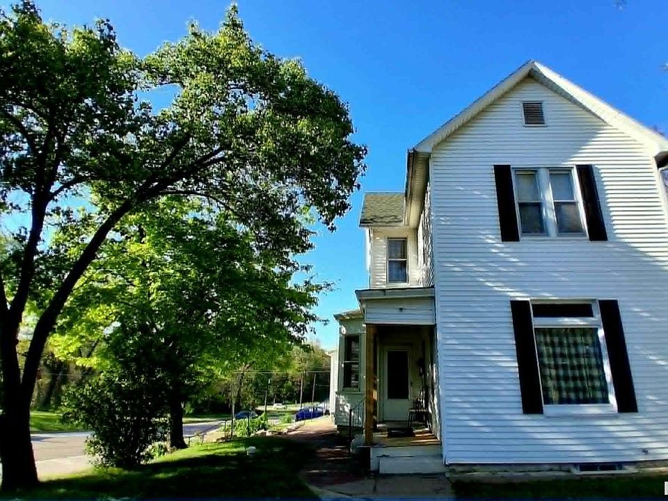 1st image of 301 Cherry St