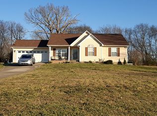 556 White Oak Trl, Spring Hill, TN 37174