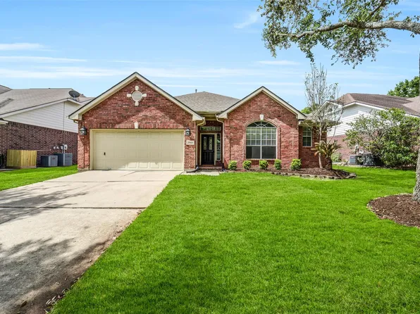 15611 Meadow Palm Dr, Cypress, TX 77433