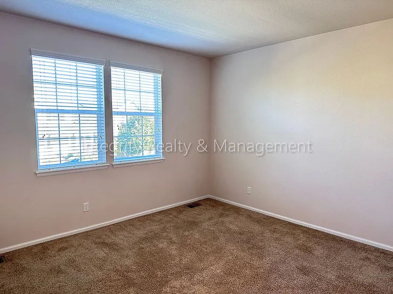 3762 Cadence Dr — Photo 23