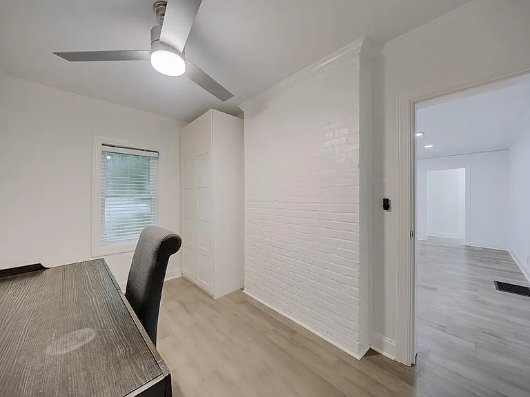 593 Lynnhaven Dr SW — Photo 19