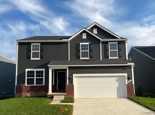9232 Dogwood, Dexter, MI