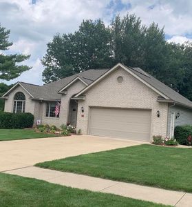 18 Woodlake Trl, Mount Vernon, OH, 43050