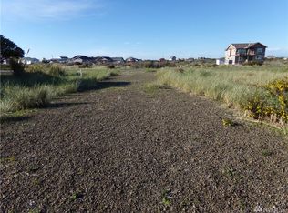 447 W Wind St, Ocean Shores, WA 98569