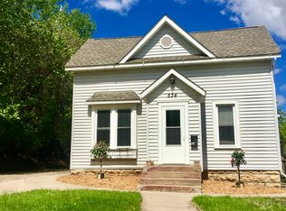 534 10th St, Red Wing, MN 55066
