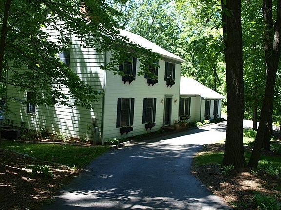 For Sale: 7 Worthington Ridge Ct, Reisterstown, MD 21136