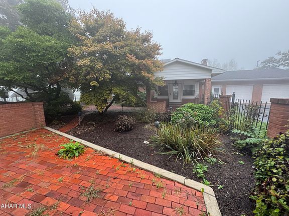 5th image of 618 Ensbrenner Dr