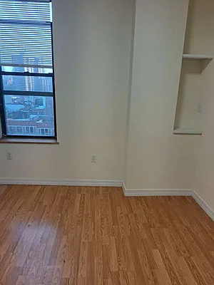 Rented by R & E Real Estate Management Co Inc | media 19