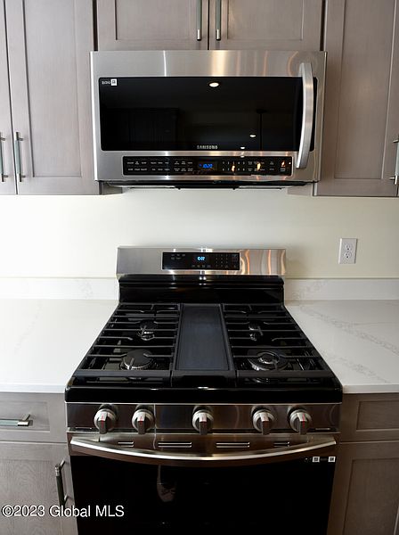 5th image of 18 E Tremont Street