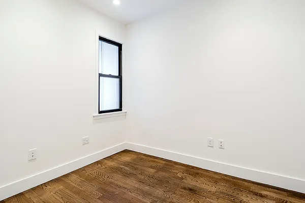 Rented by Compass | media 8