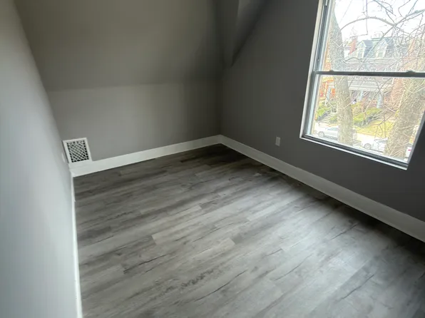 813 N 5th St #2, Reading, PA 19601