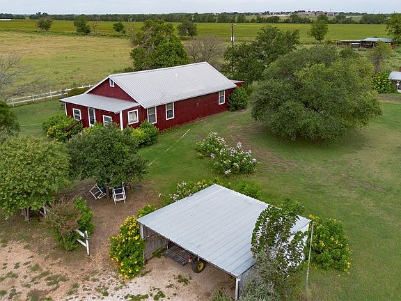 3rd image of 402 Happy Haven Rd
